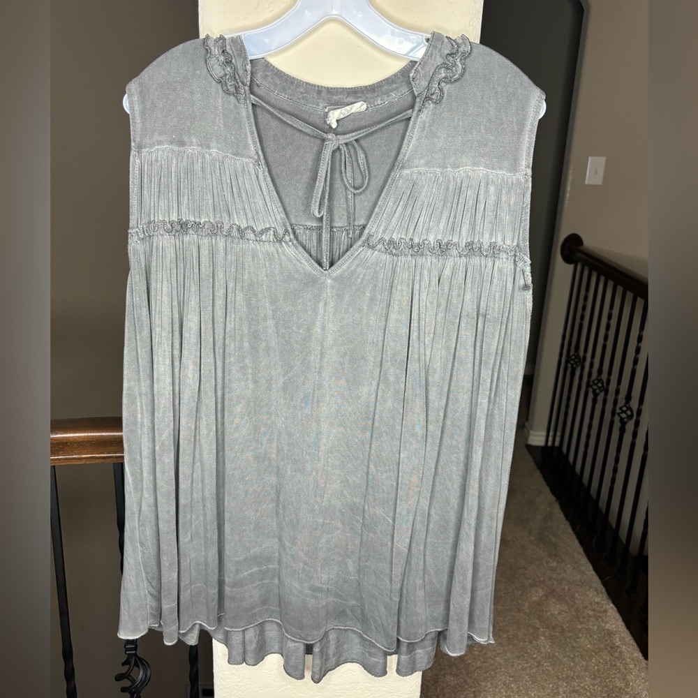 Rain Ruffle Swing Gray Washed Tank Top Flowy Spring Summer Classic